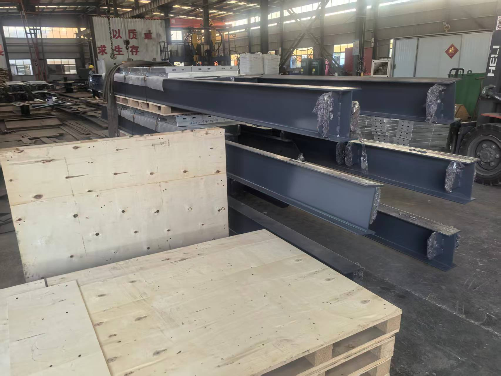 लिवेइयुआन स्टील स्ट्रक्चर पूर्ण करते स्टील स्ट्रक्चर वेअरहाऊस नॉर्वेला निर्यात, लवकरच जहाजावर