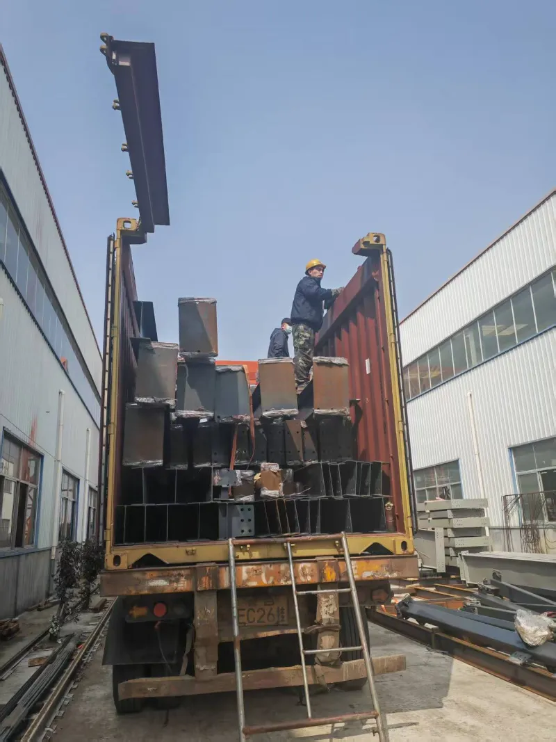 परदेशातील पायाभूत सुविधांच्या बांधकामाला सहाय्य! Qingdao Liweiyuan स्टील स्ट्रक्चरने मलेशियाला तीन मजली ऑफिस बिल्डिंग प्रकल्प यशस्वीरित्या पाठवला